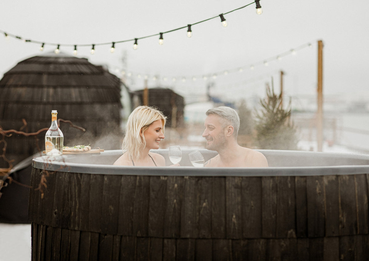 Iglucraft Wood-Burning Hot Tub