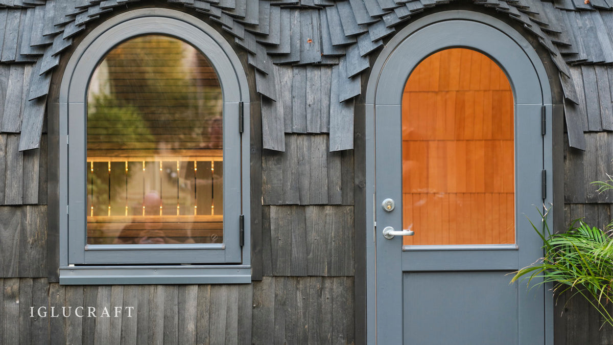 Iglucraft Triple Iglusauna 6-Person Fully Assembled Outdoor Sauna