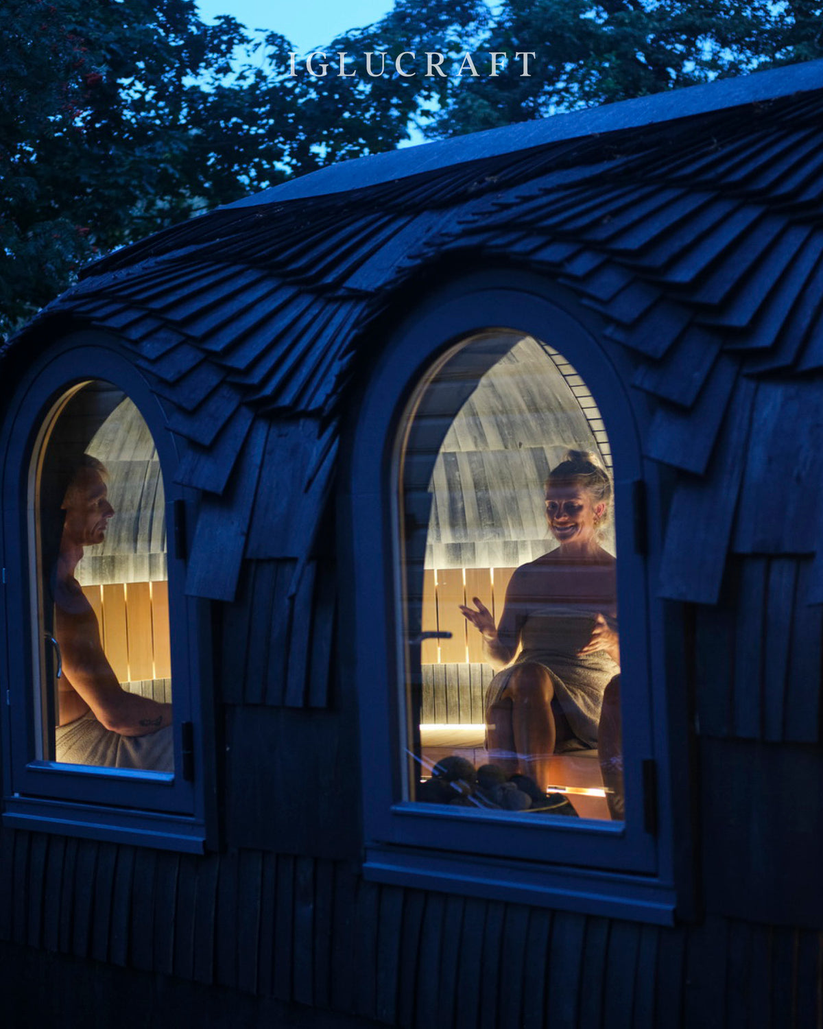 Iglucraft Triple Iglusauna 6-Person Fully Assembled Outdoor Sauna