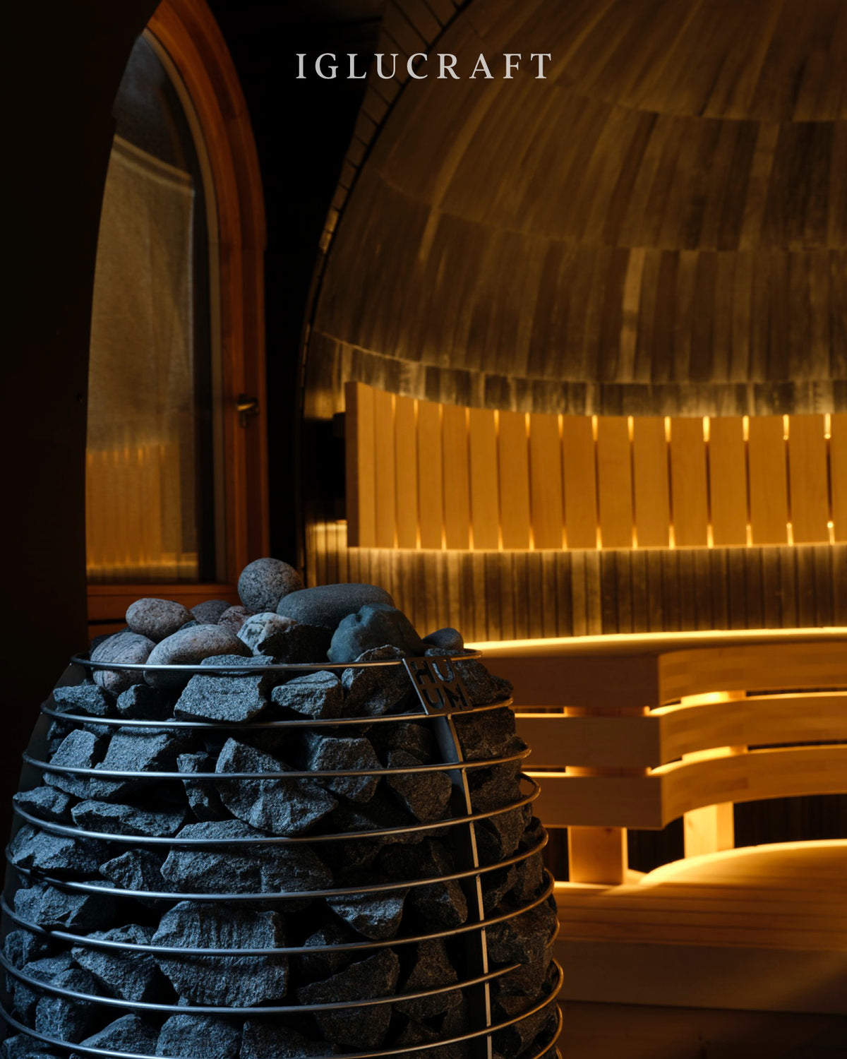 Iglucraft Triple Iglusauna 6-Person Fully Assembled Outdoor Sauna