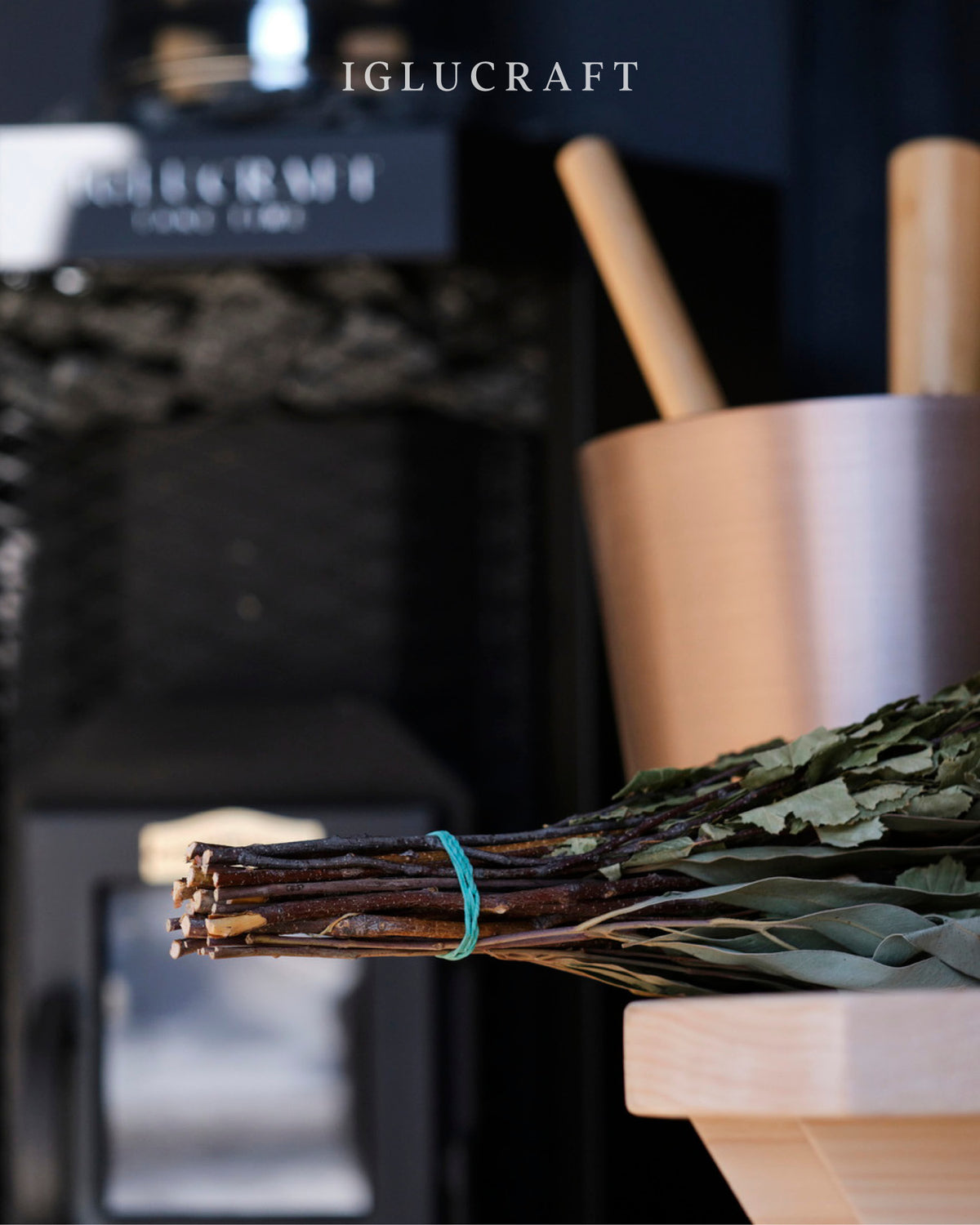 Iglucraft Single Iglusauna 4-Person Fully Assembled Outdoor Sauna