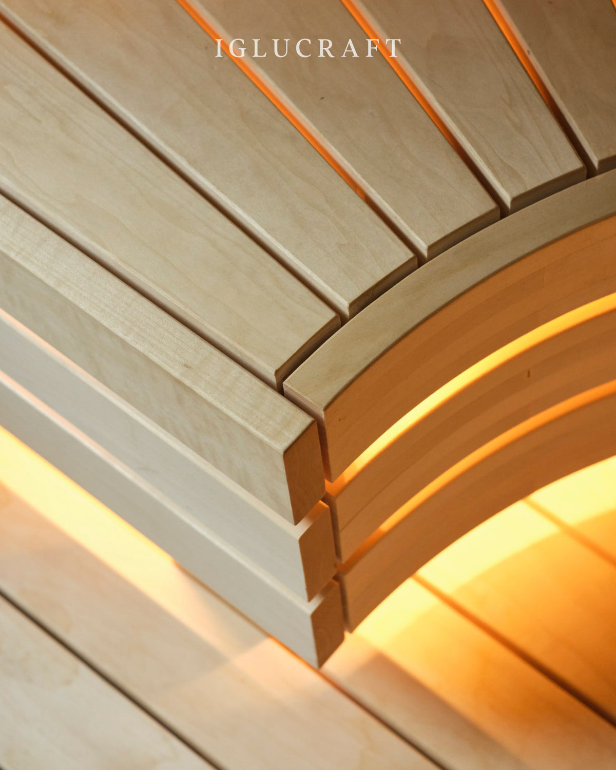 Iglucraft Triple Iglusauna 6-Person Fully Assembled Outdoor Sauna