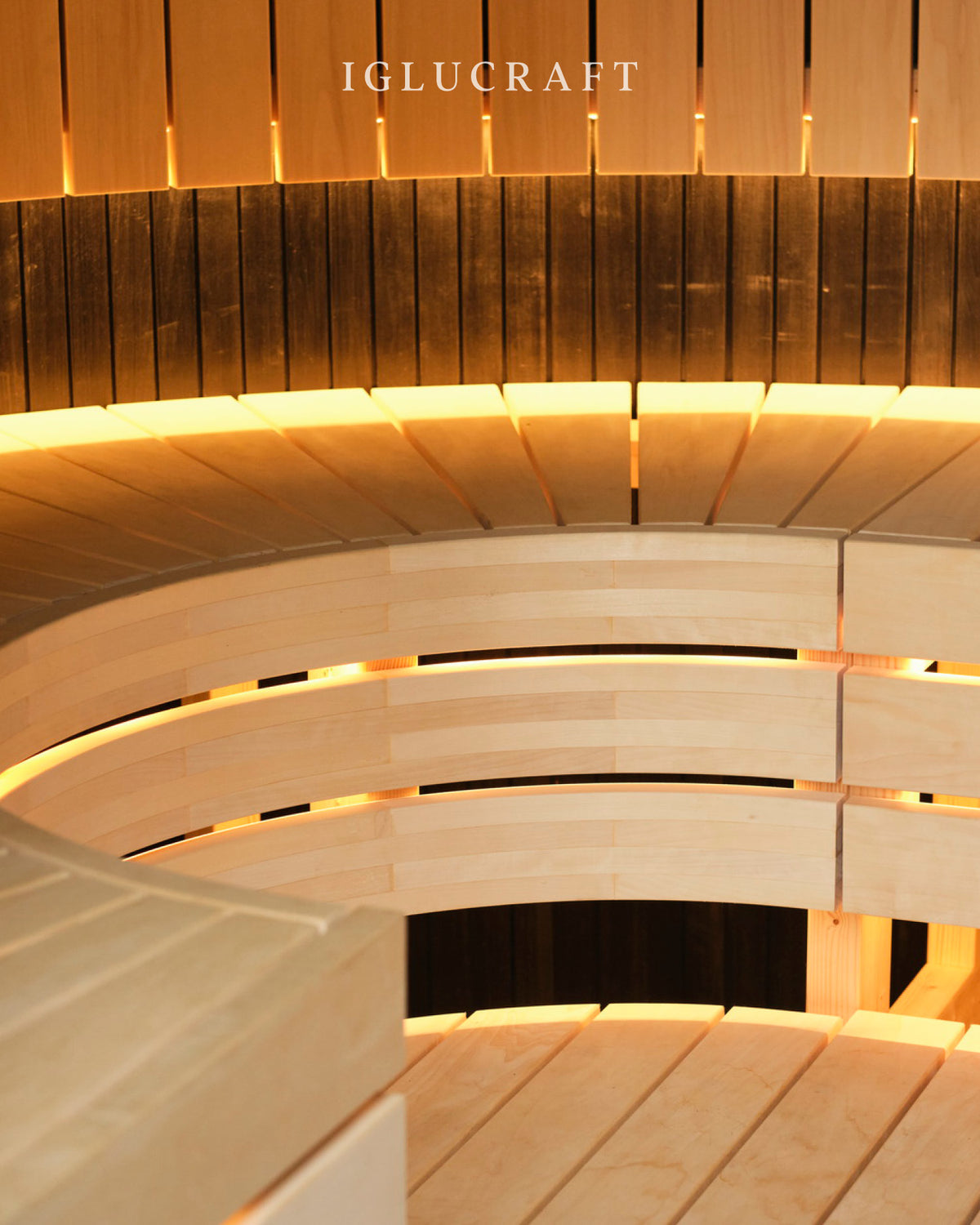 Iglucraft Triple Iglusauna 6-Person Fully Assembled Outdoor Sauna